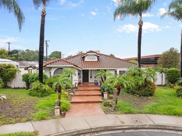 1152 N Redding, Upland, CA 91786