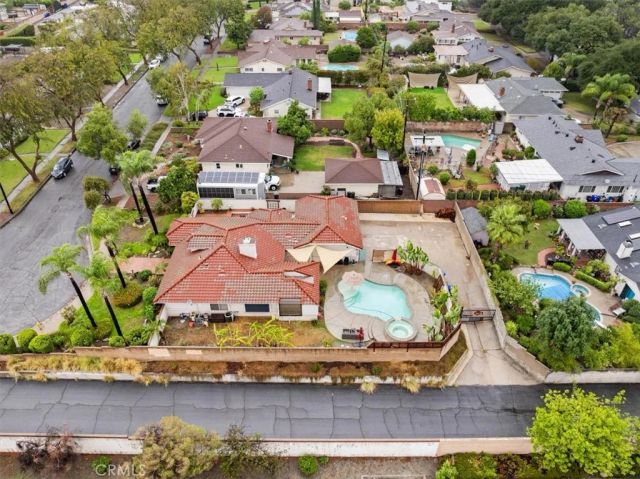1152 N Redding, Upland, CA 91786