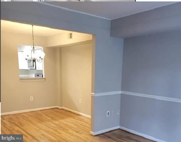 2110 YOUNG ST SE, Washington, DC 20020