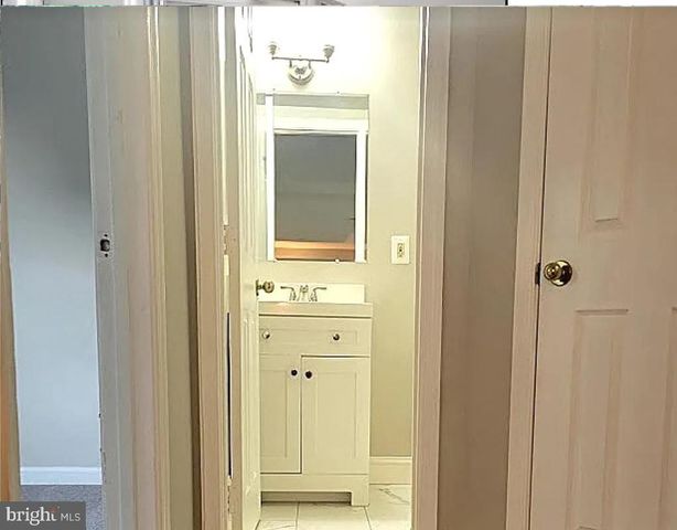 2110 YOUNG ST SE, Washington, DC 20020