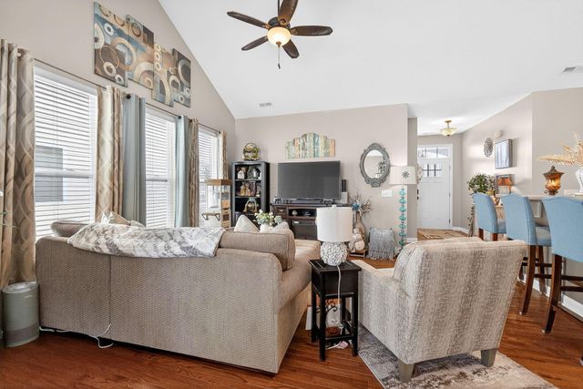 5688 Stearns Road, Dublin, OH 43016