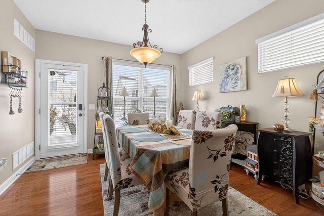 5688 Stearns Road, Dublin, OH 43016