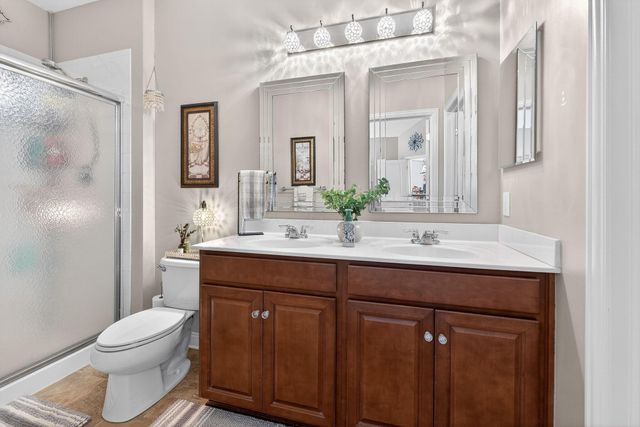 5688 Stearns Road, Dublin, OH 43016