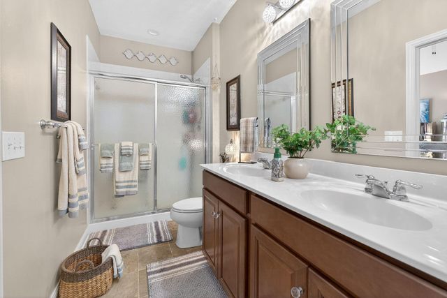 5688 Stearns Road, Dublin, OH 43016