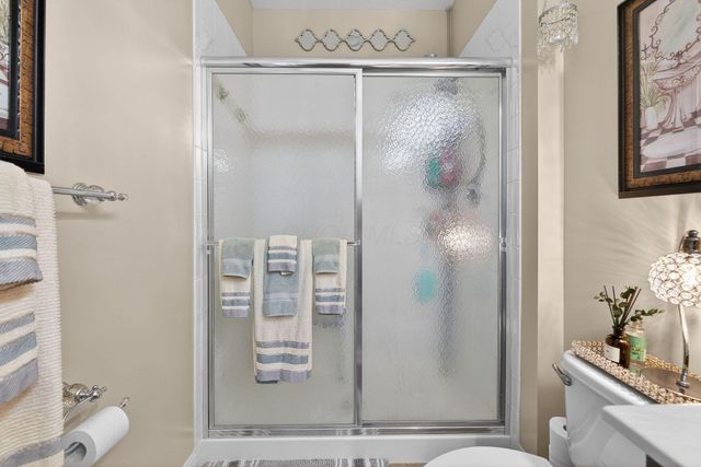 5688 Stearns Road, Dublin, OH 43016