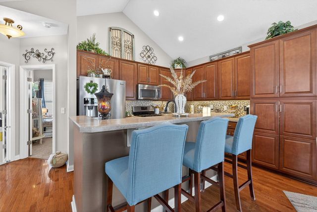 5688 Stearns Road, Dublin, OH 43016