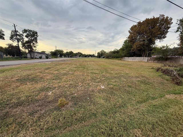 400 N 10th Street, Richmond, TX 77469