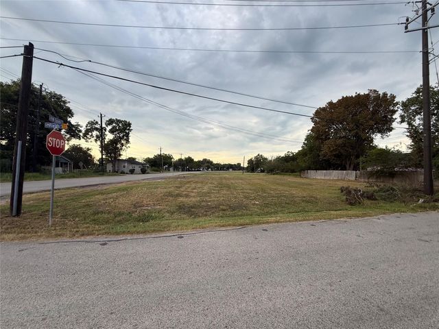 400 N 10th Street, Richmond, TX 77469
