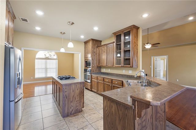 124 Mountain Point Road, Russellville, AR 72802