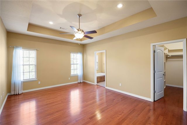 124 Mountain Point Road, Russellville, AR 72802