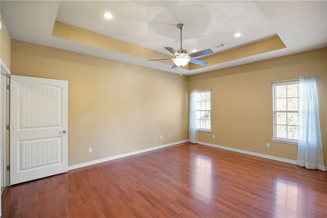 124 Mountain Point Road, Russellville, AR 72802