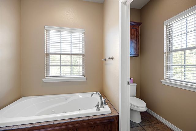 124 Mountain Point Road, Russellville, AR 72802