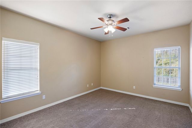 124 Mountain Point Road, Russellville, AR 72802