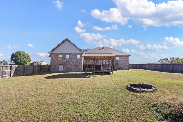 124 Mountain Point Road, Russellville, AR 72802