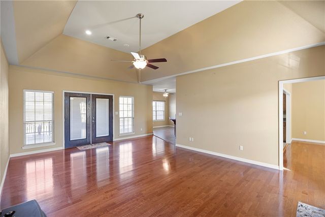 124 Mountain Point Road, Russellville, AR 72802