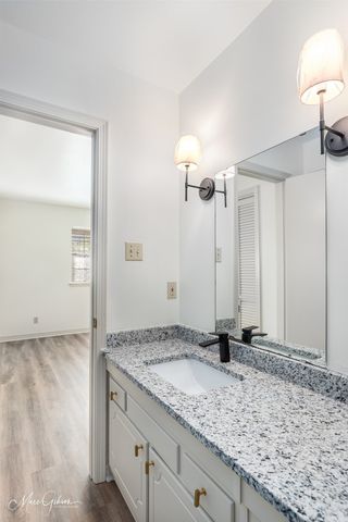 247 E Stephenson Street, Shreveport, LA 71104