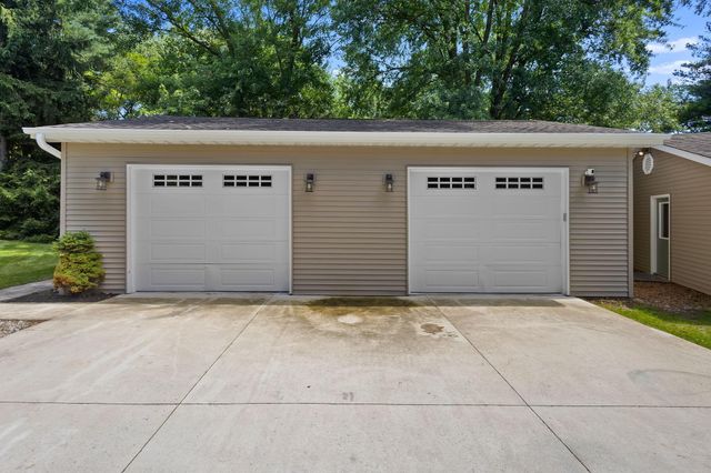 171 E State Road 10, Wheatfield, IN 46392