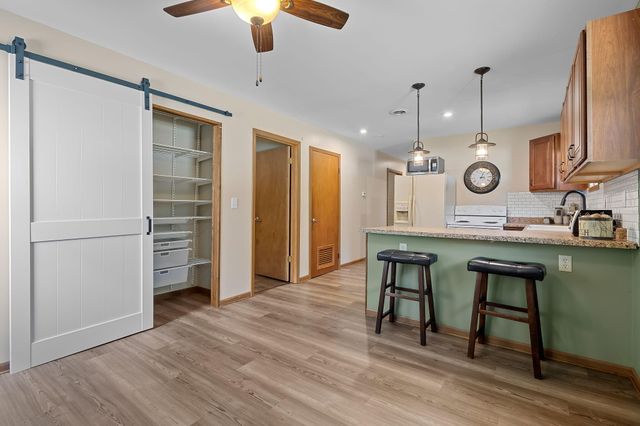 171 E State Road 10, Wheatfield, IN 46392