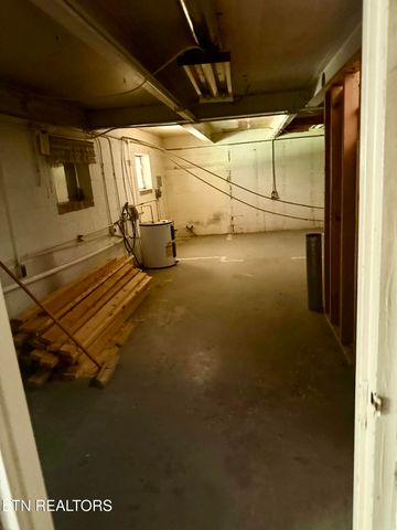 172 County Road 130, Athens, TN 37303