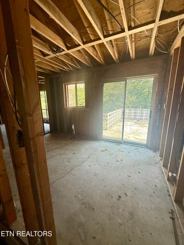 172 County Road 130, Athens, TN 37303