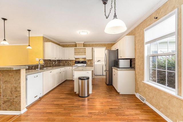 237 Wellspring Dr., Conway, SC 29526