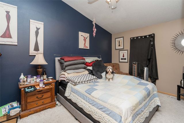 4814 NE Grove Lane, Ankeny, IA 50021