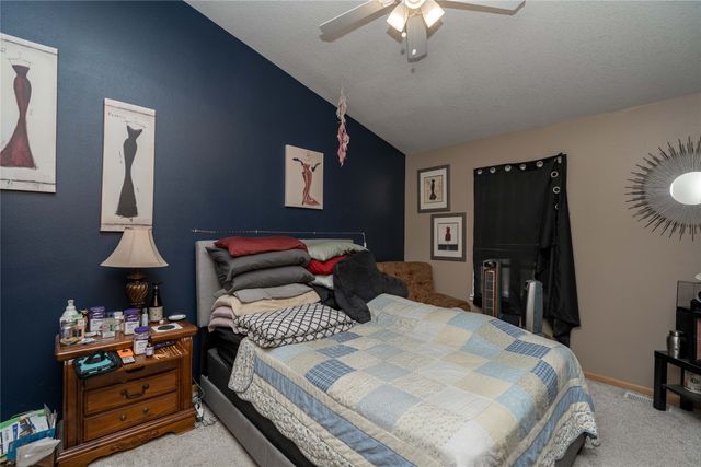 4814 NE Grove Lane, Ankeny, IA 50021