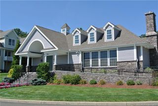 140 Kyles Way 140, Shelton, CT 06484