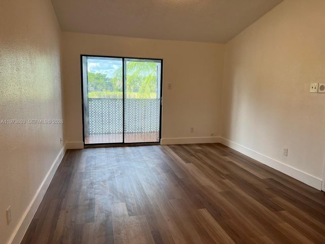 15067 SW 103rd Ter 14209, Miami, FL 33196