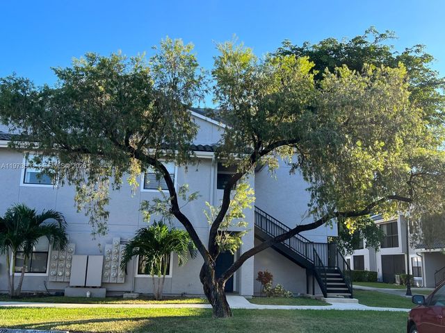 15067 SW 103rd Ter 14209, Miami, FL 33196