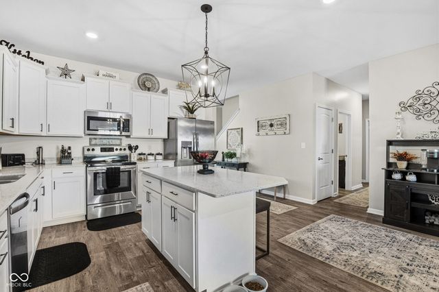 5206 Bramwell Lane, Whitestown, IN 46075