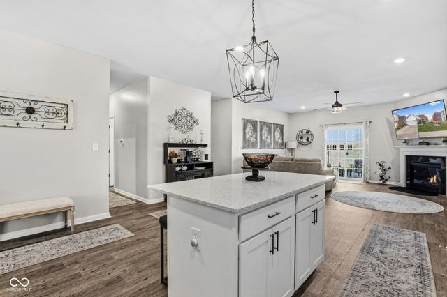 5206 Bramwell Lane, Whitestown, IN 46075