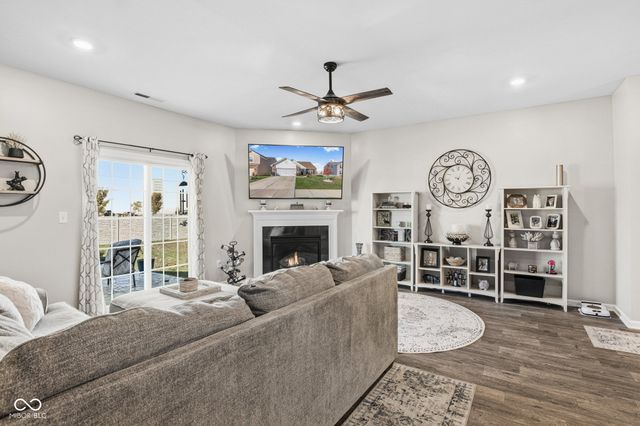 5206 Bramwell Lane, Whitestown, IN 46075