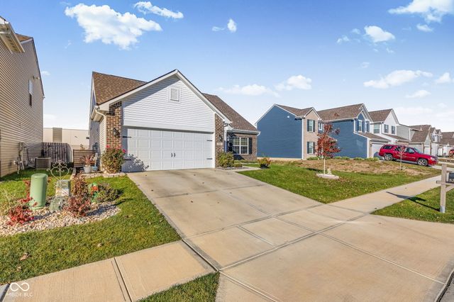5206 Bramwell Lane, Whitestown, IN 46075