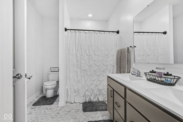 5206 Bramwell Lane, Whitestown, IN 46075