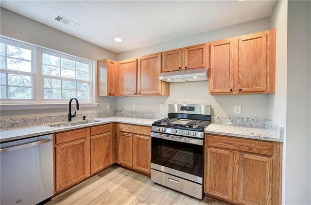 608 Red Oak Court, Canton, GA 30114