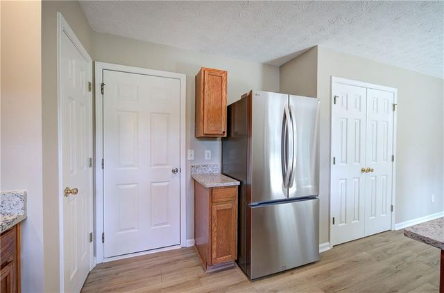 608 Red Oak Court, Canton, GA 30114