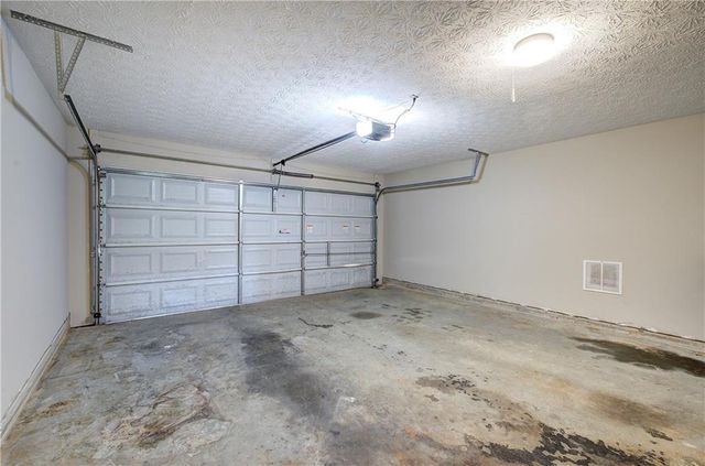 608 Red Oak Court, Canton, GA 30114