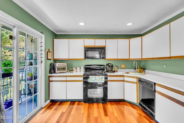 89 Chambord Court, Hamilton, NJ 08619