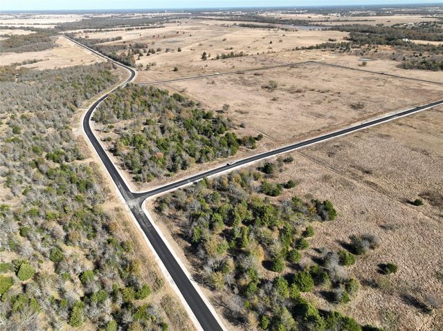 18 Harrison Circle, Wills Point, TX 75169