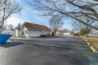 129 W 23rd Street, Independence, MO 64055