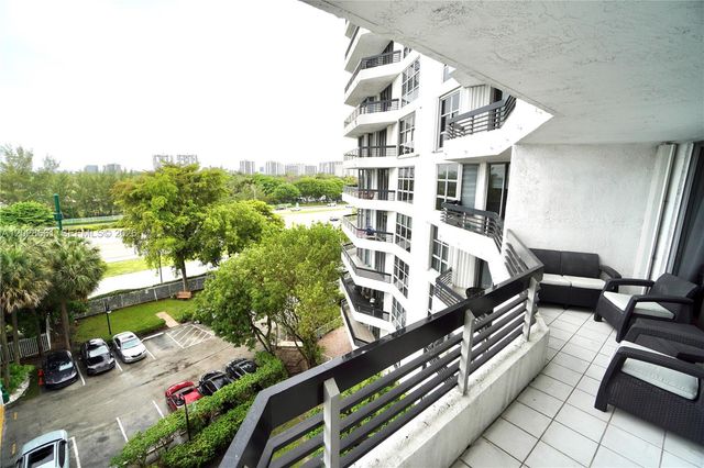 3400 NE 192nd St 606, Aventura, FL 33180