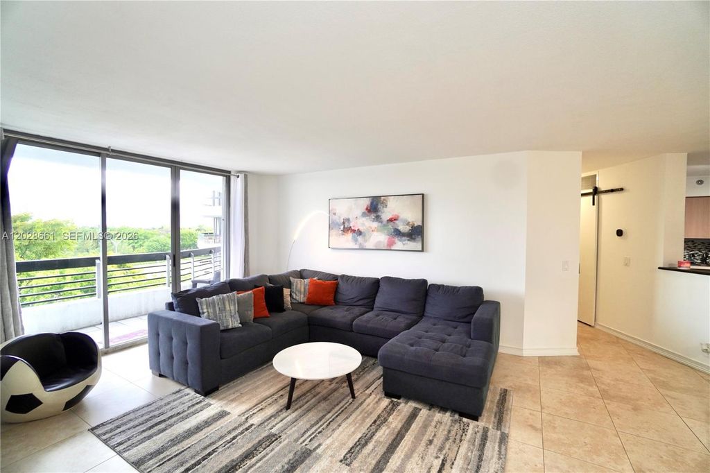 3400 NE 192nd St 606, Aventura, FL 33180