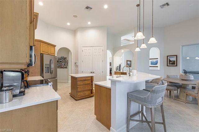 7984 Tiger Lily DR, Naples, FL 34113