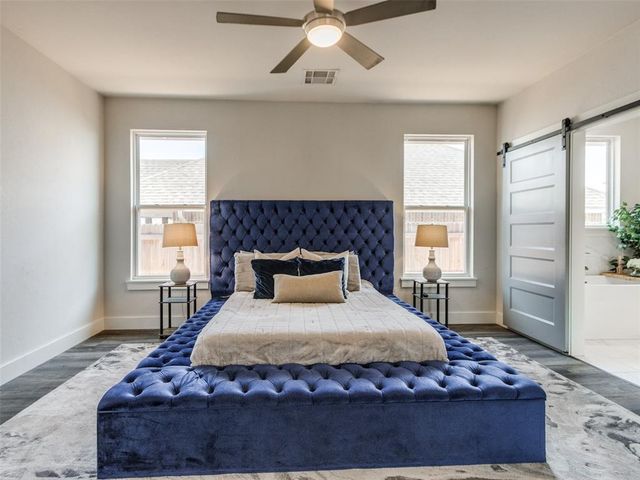 2304 E Kellan Court Terrace, Mustang, OK 73064