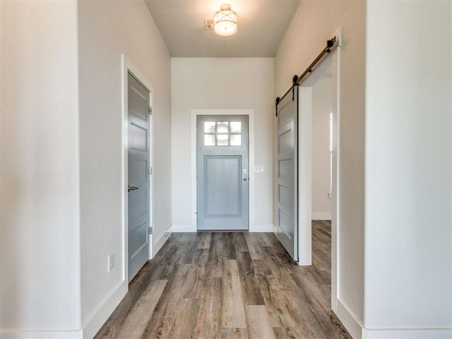 2304 E Kellan Court Terrace, Mustang, OK 73064