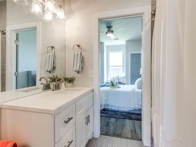 2304 E Kellan Court Terrace, Mustang, OK 73064