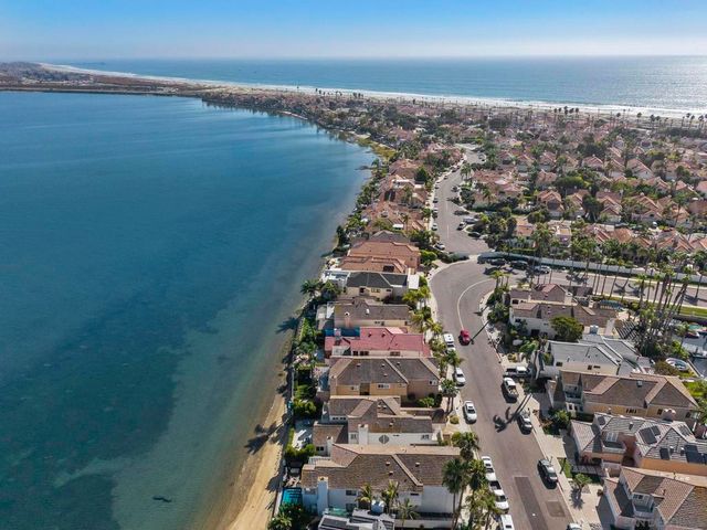55 Spinnaker Way, Coronado, CA 92118
