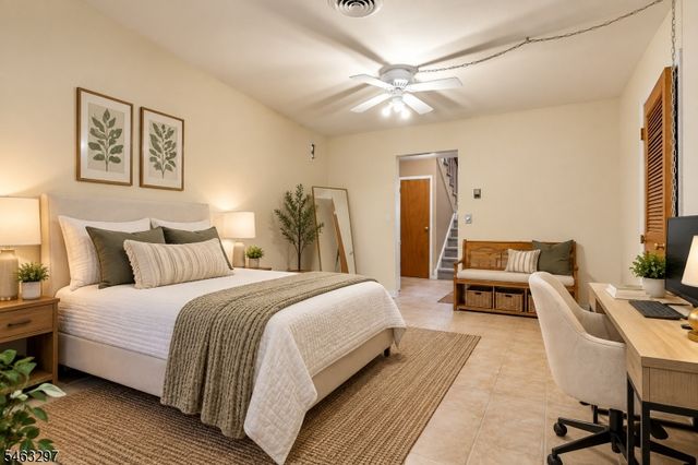 7 Ross Rd, Wallington Boro, NJ 07057