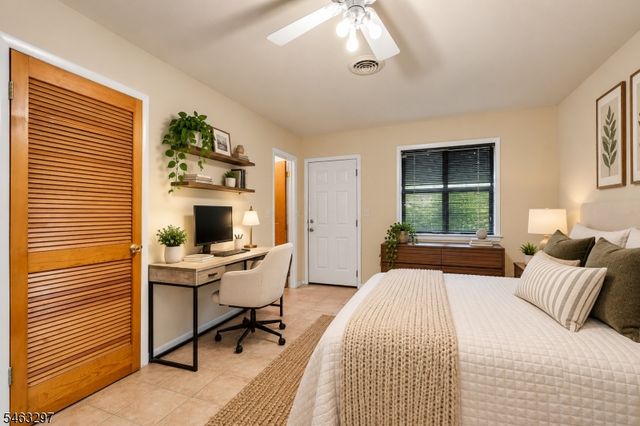 7 Ross Rd, Wallington Boro, NJ 07057